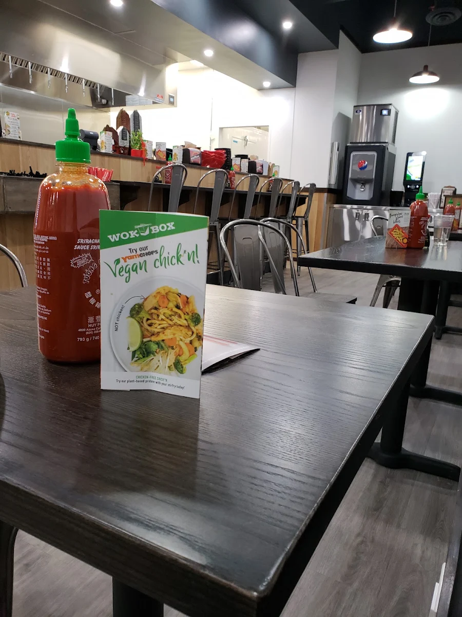 Food & drink, Wok Box - Saskatoon North