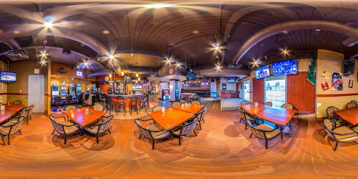 Vibe, Murph's Pub & Grill