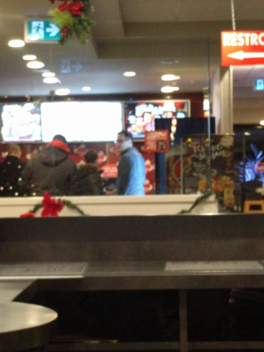 Vibe, Swiss Chalet