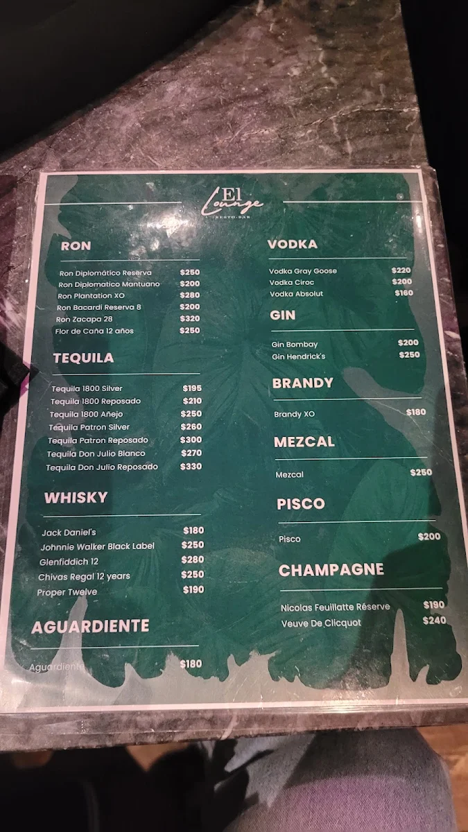 Menu, El Lounge Resto-Bar