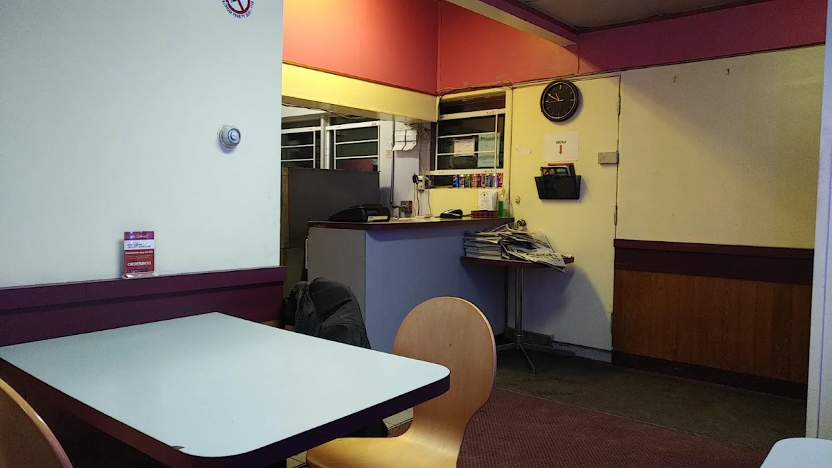 Vibe, Campus Pizza