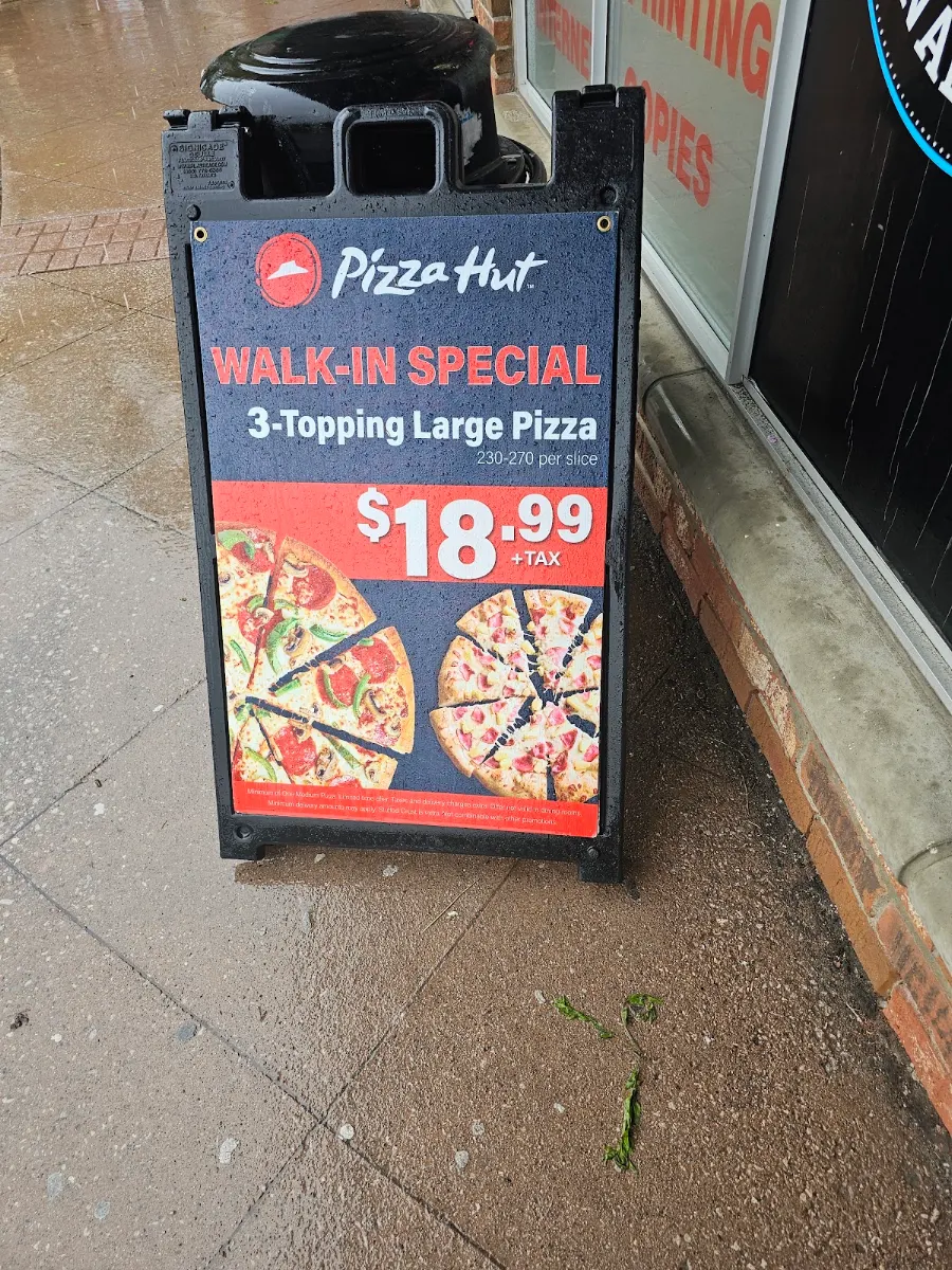 Menu, Pizza Hut Milton