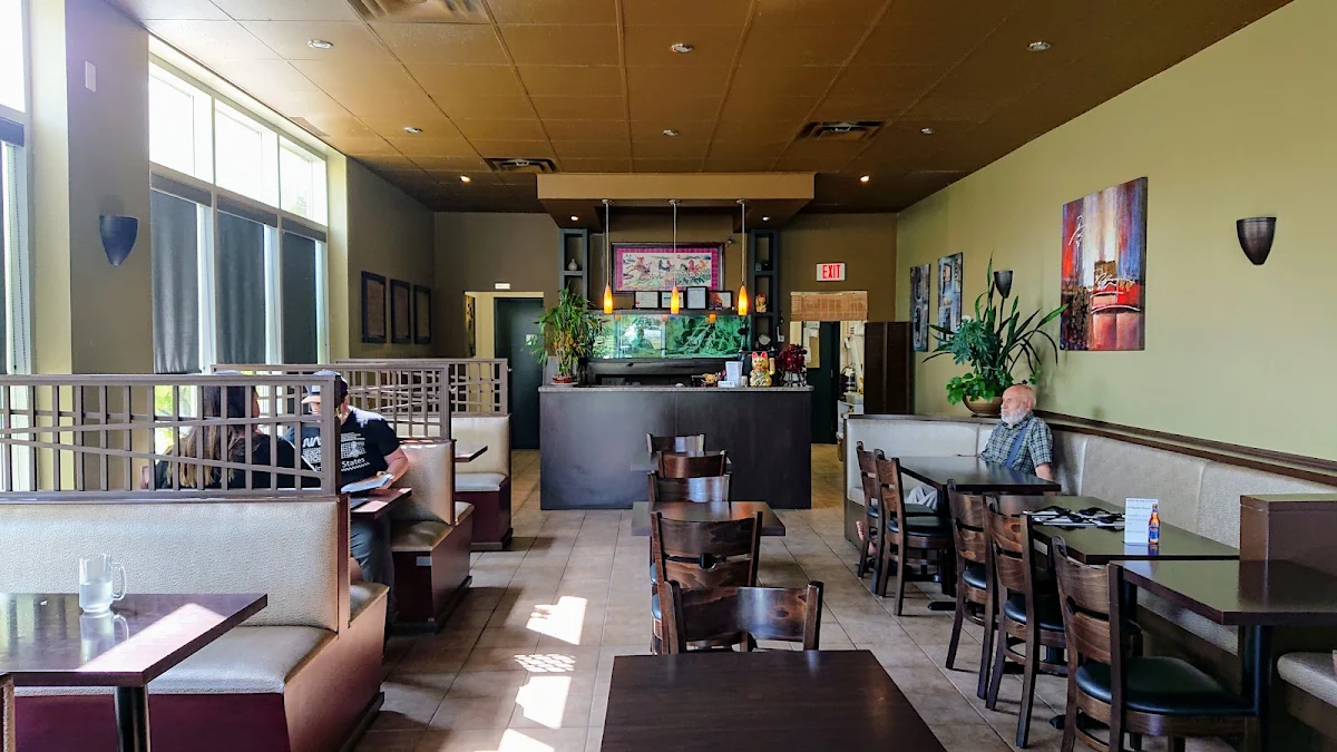 Vibe, Pho Kam Long Restaurant