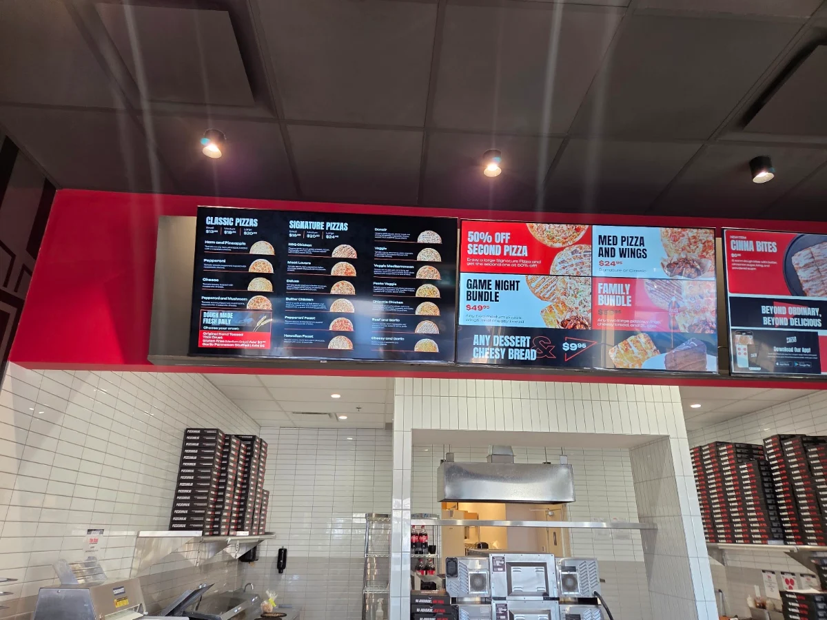 Menu, PIZZAHOLIC