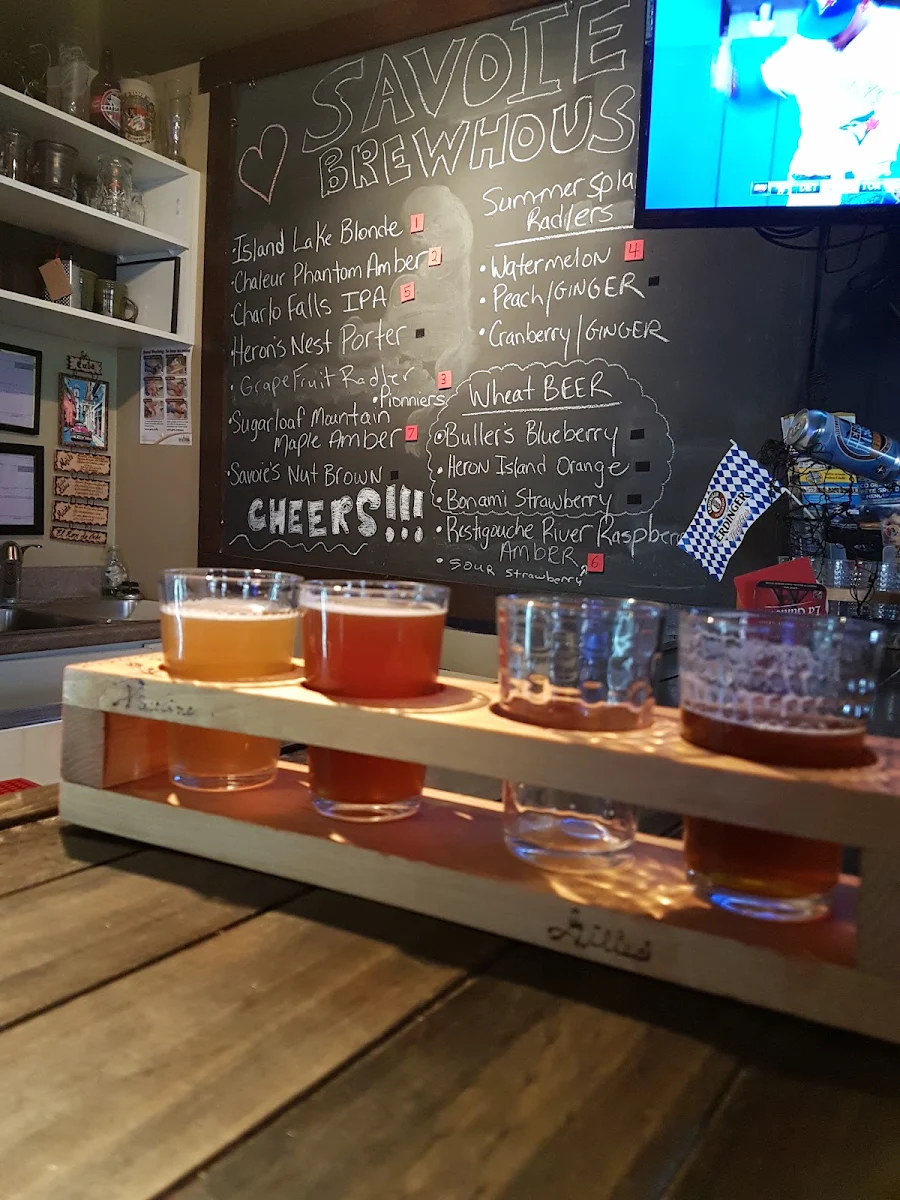 Menu, Savoie's Brewhouse/Heron's Nest Pub