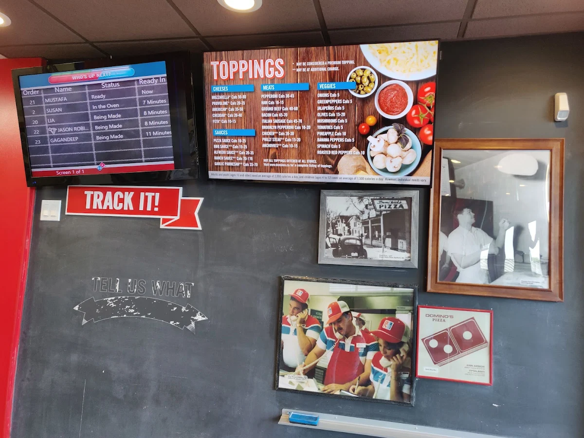 Menu, Domino's Pizza