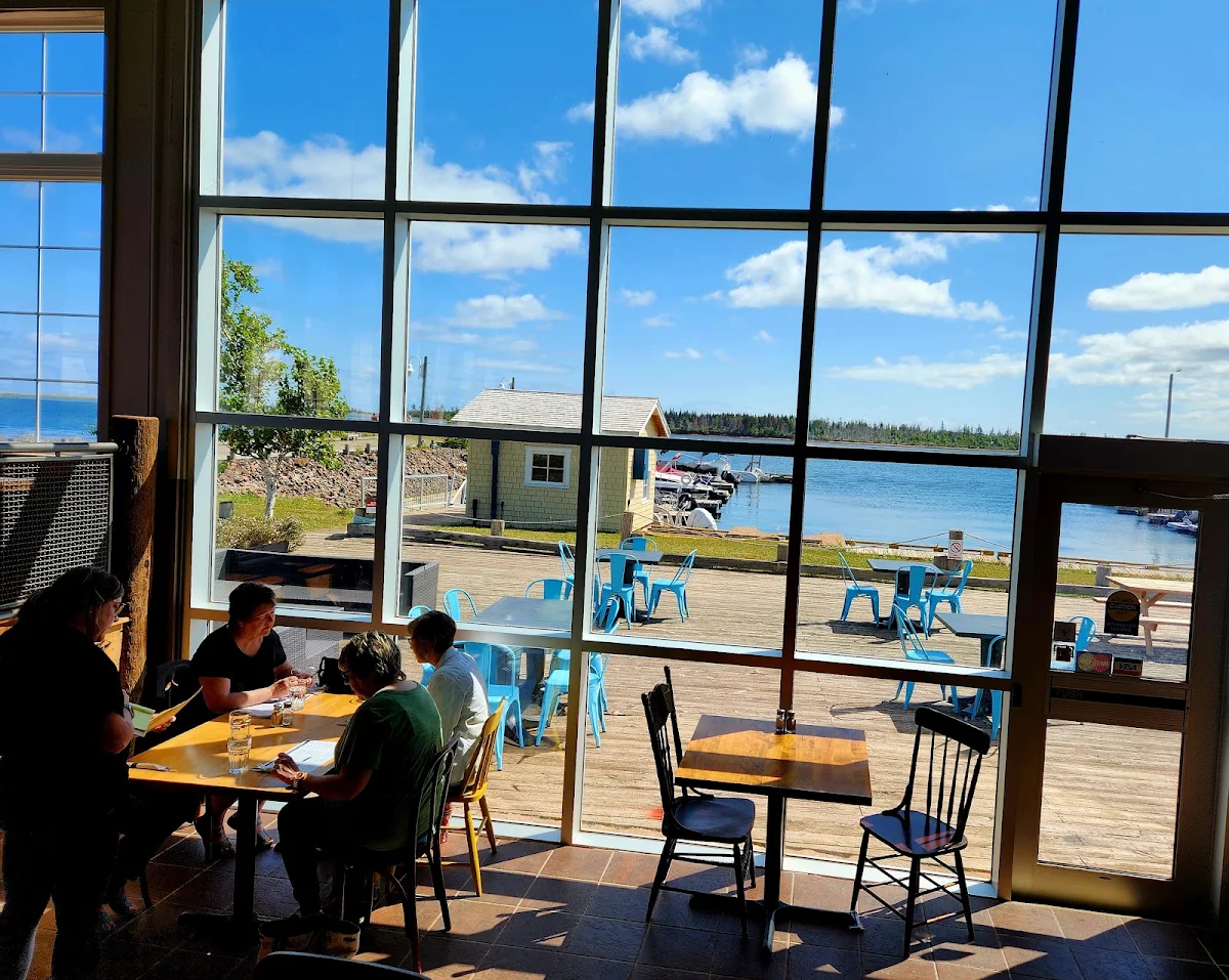 Vibe, Northport Pier Restaurant