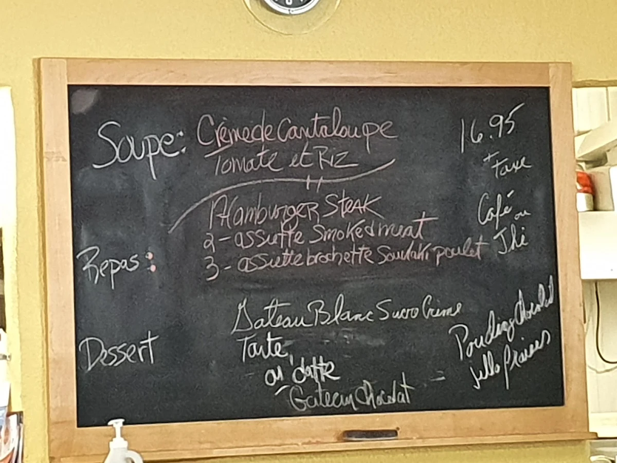 Menu, Casse-Croute Chez Claudette