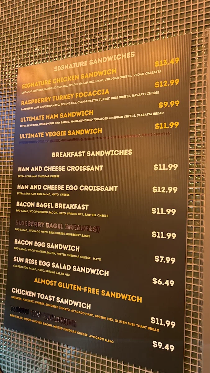 Menu, Guffo Café