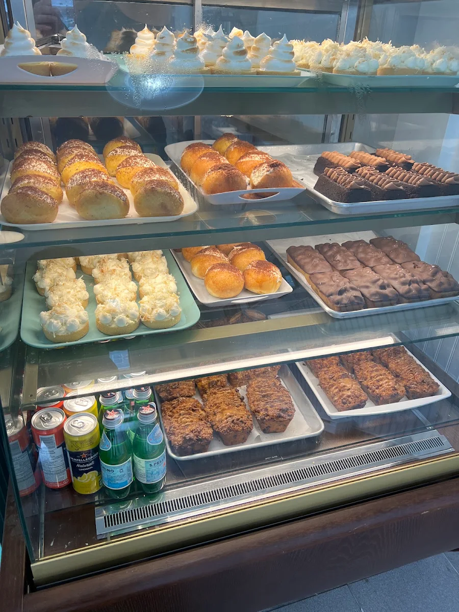 Vibe, Birdies Bread Co.