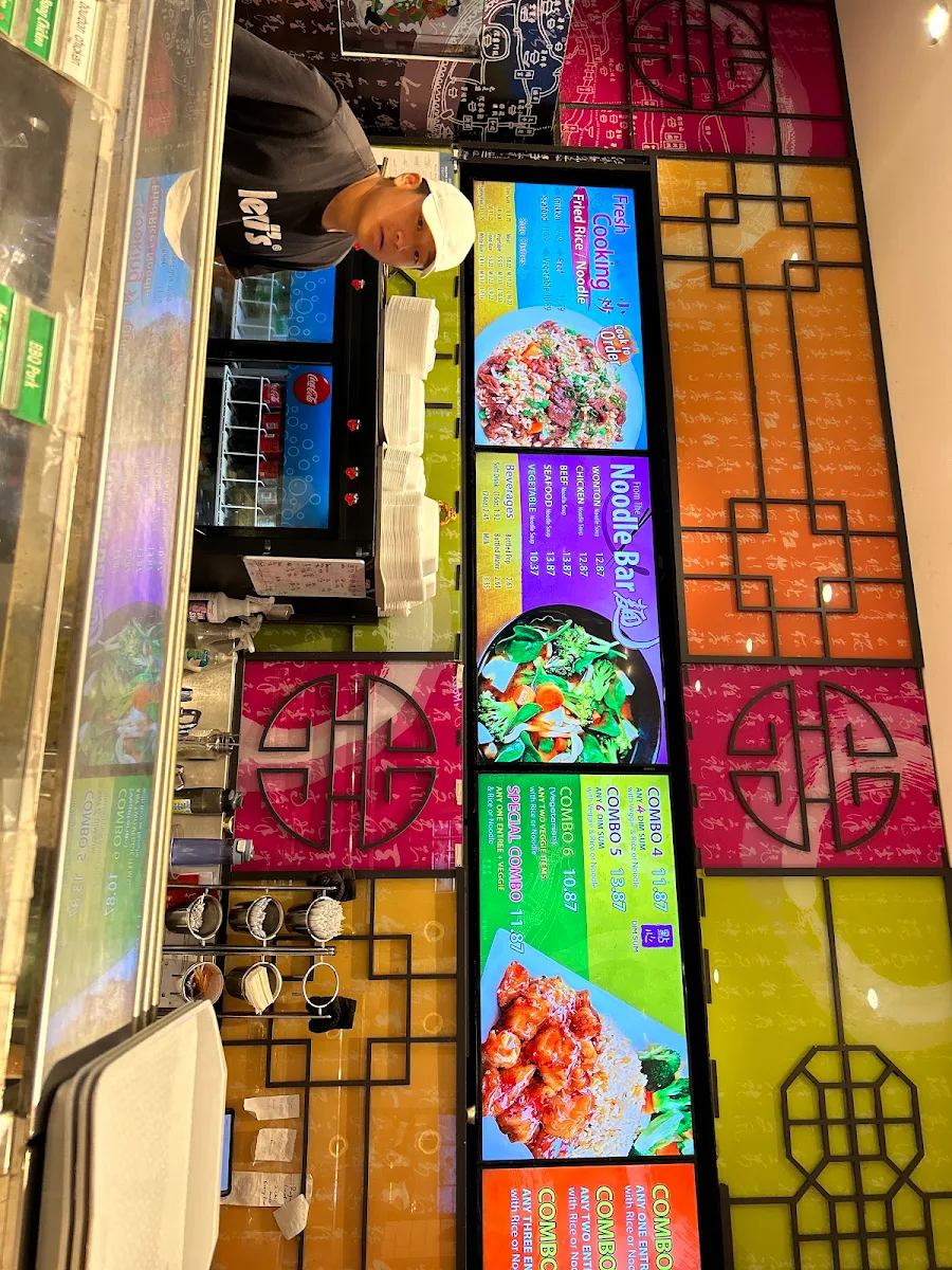 Menu, Shanghai 360