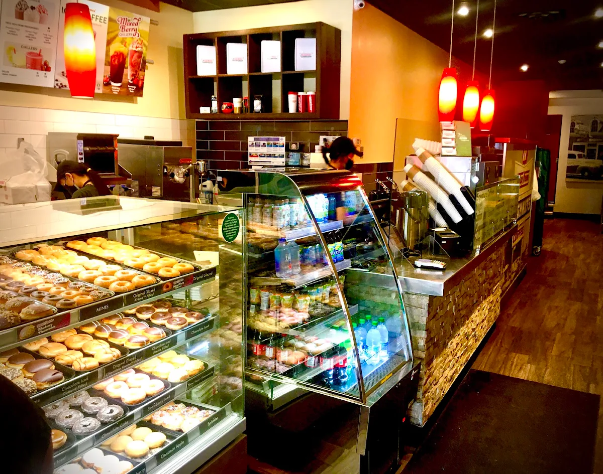 Vibe, Krispy Kreme Café