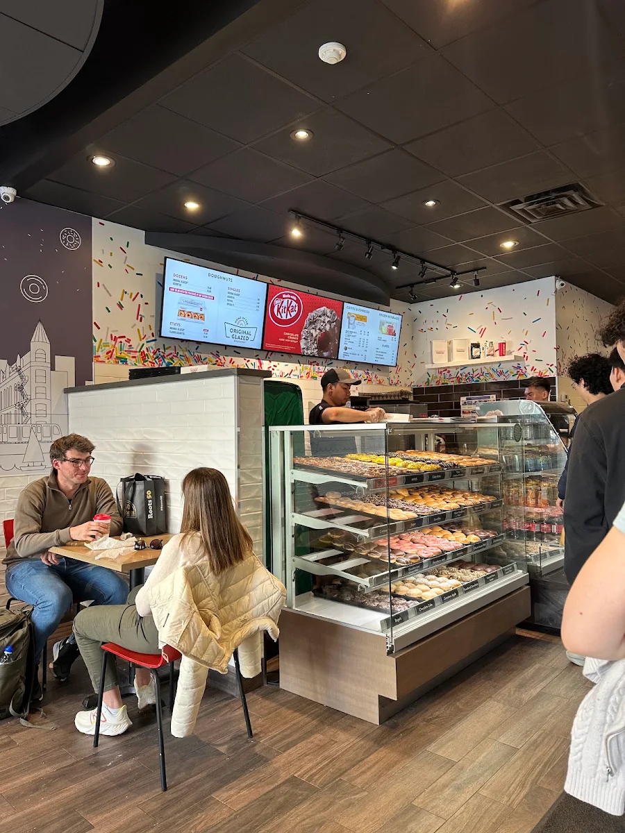 Vibe, Krispy Kreme Café