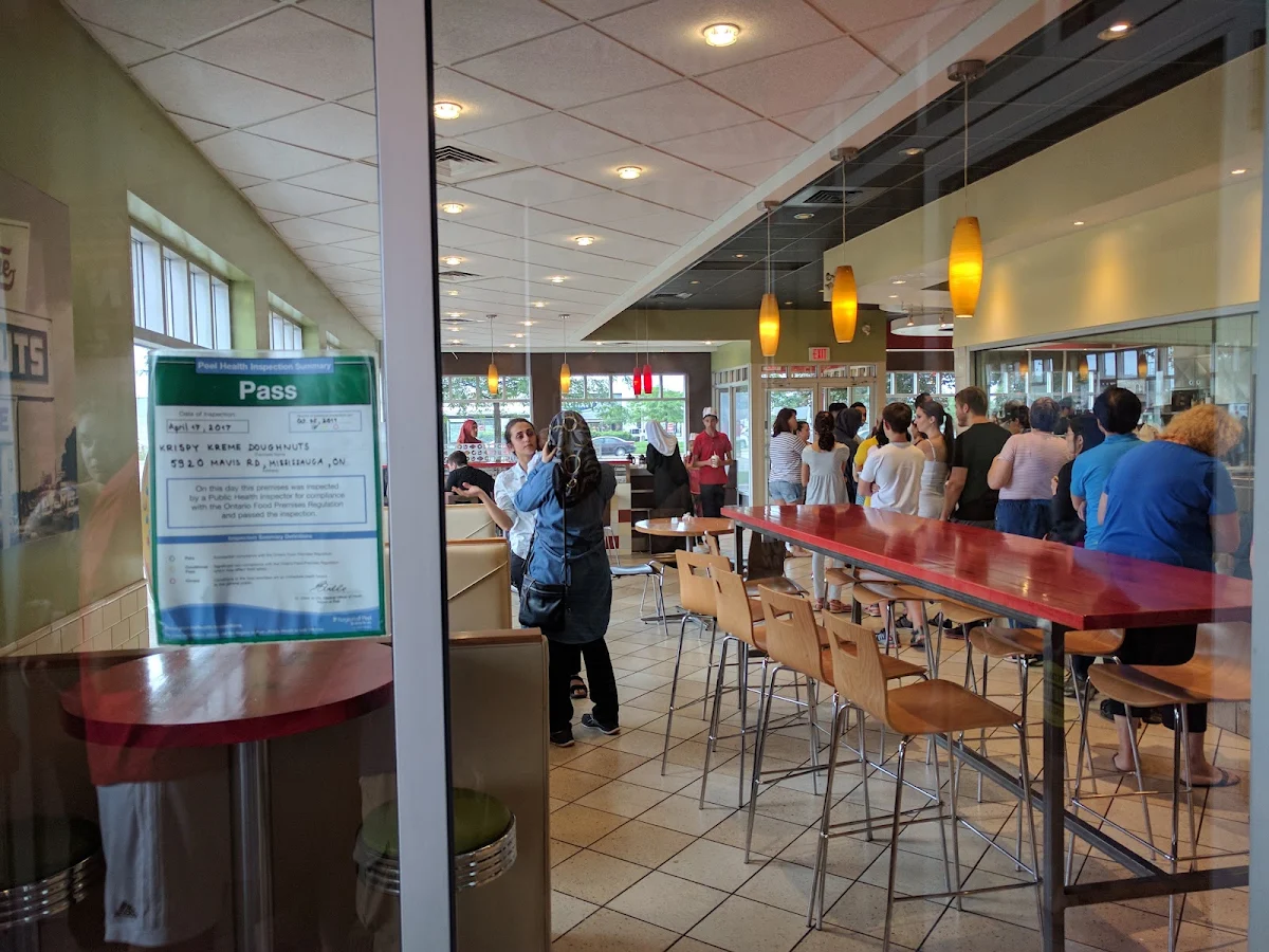 Vibe, Krispy Kreme Café