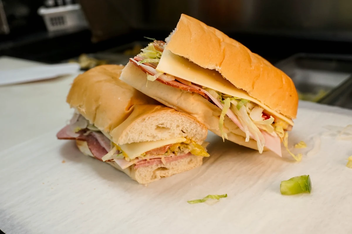 Food & drink, Mike's Pizza and Subs