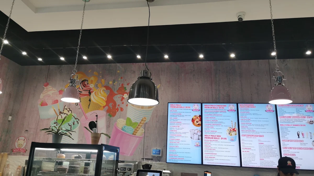 Menu, RollyPollyCow