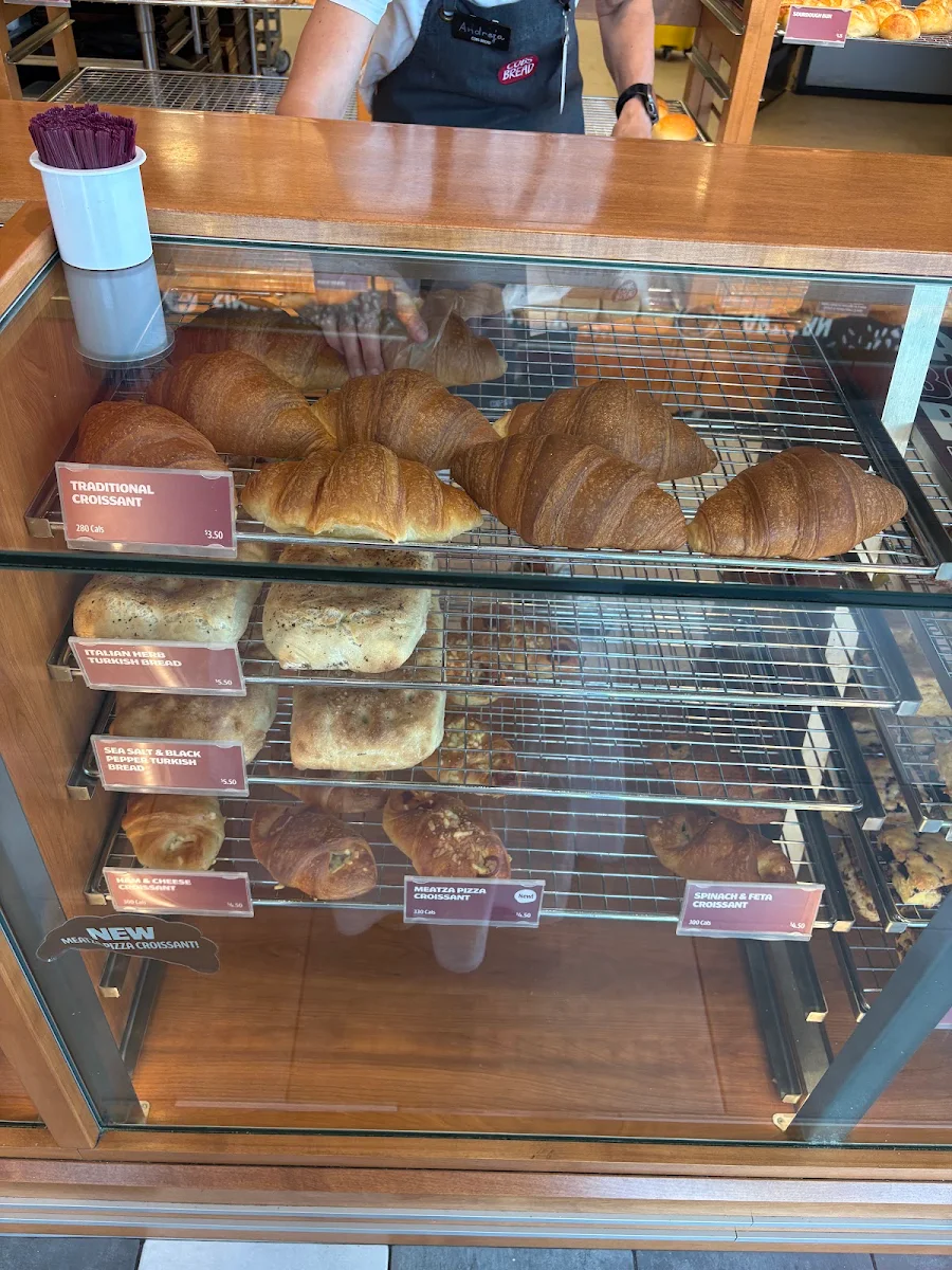 Vibe, COBS Bread