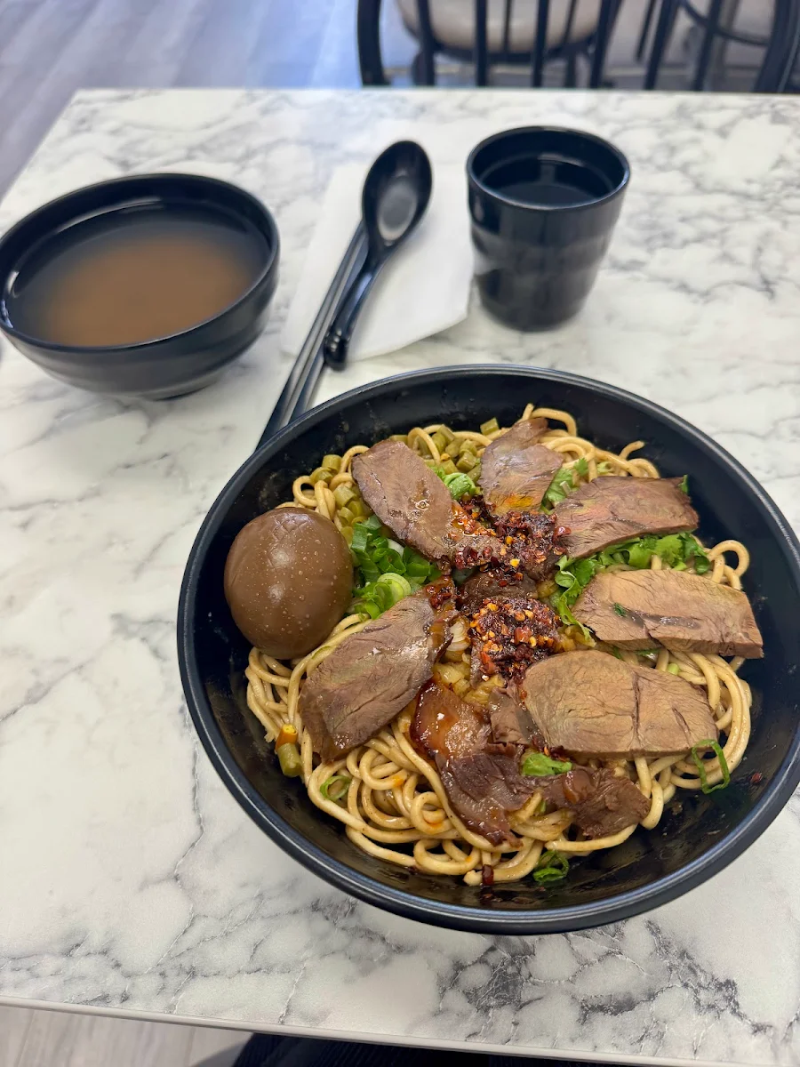 Food & drink, Wuhan Noodles 1950 (North York) 热干面1950 (北约克店）