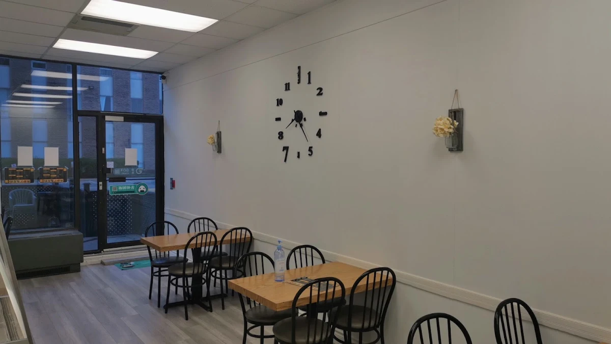 Vibe, Wuhan Noodles 1950 (North York) 热干面1950 (北约克店）