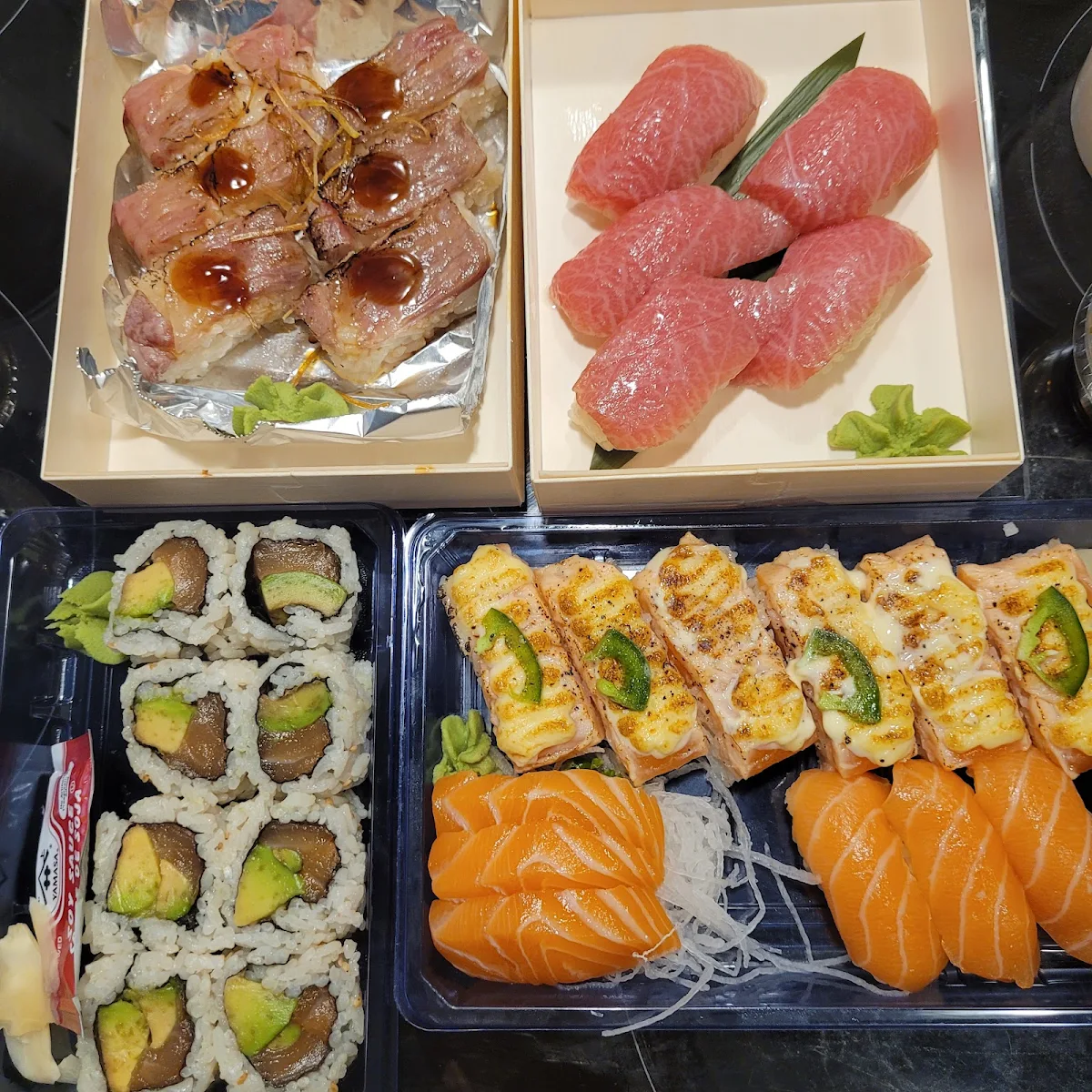 Sushi & Sashimi