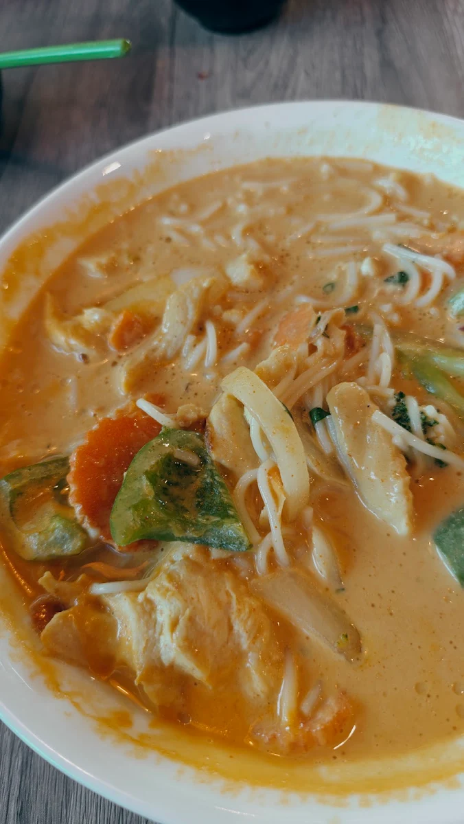 Chicken Curry Pho