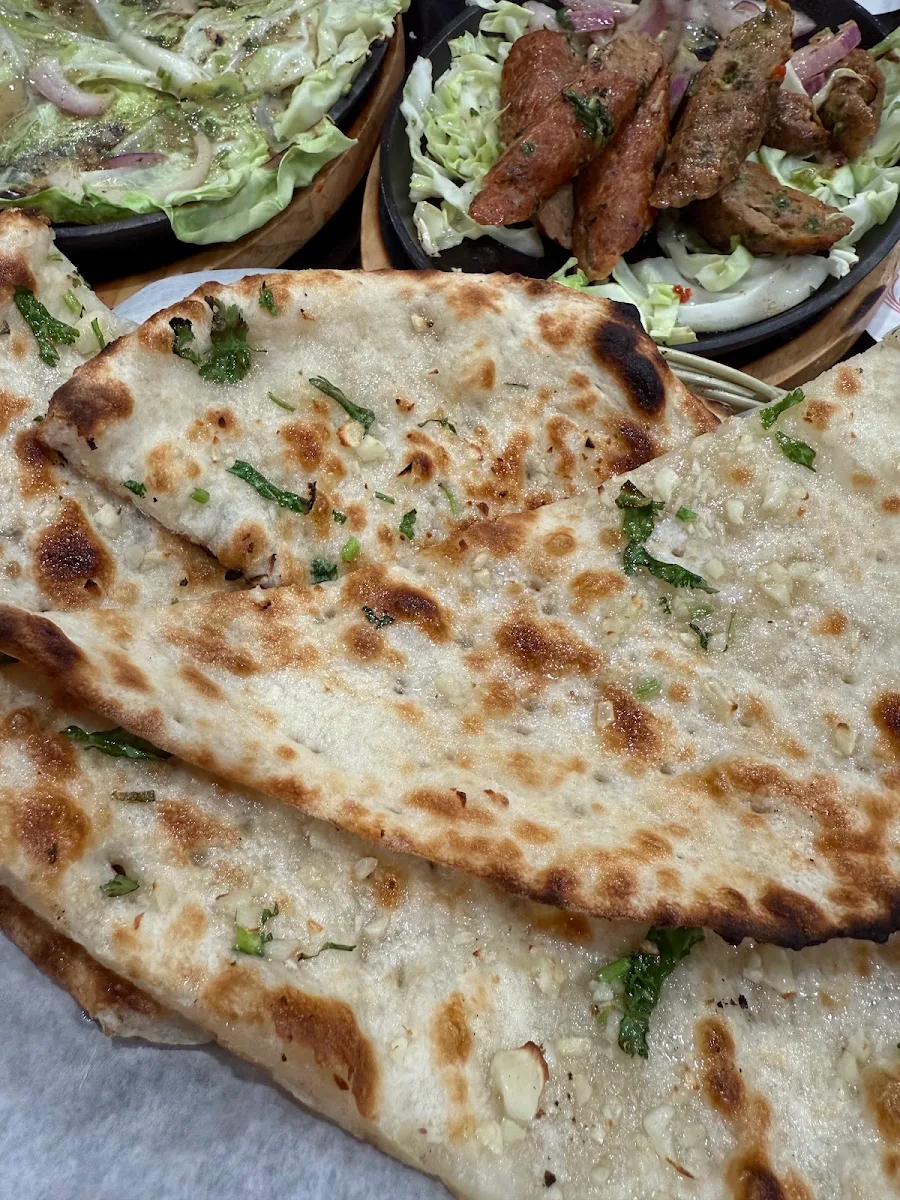 Naan À L'ail Garlic Naan
