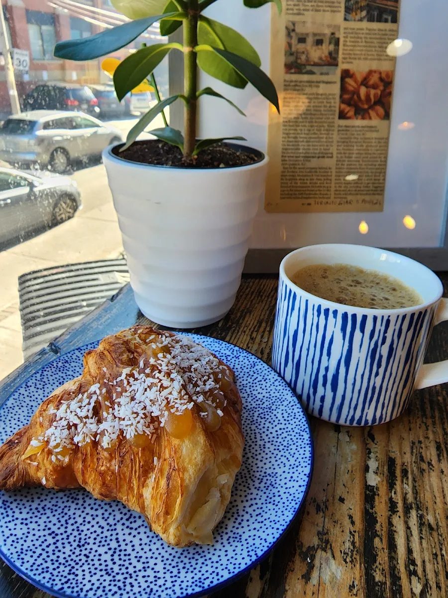 Kaya Croissant