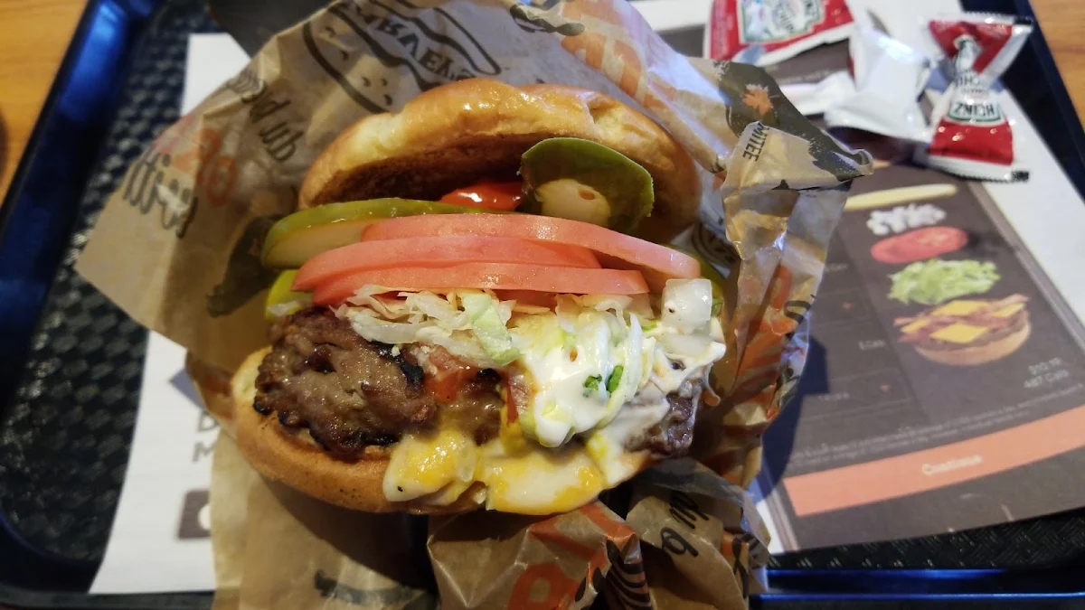 Stuffed Cheeseburger, Harvey's