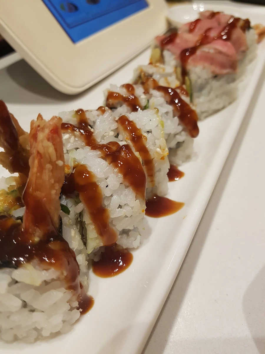 Dynamite Roll, Heart Sushi