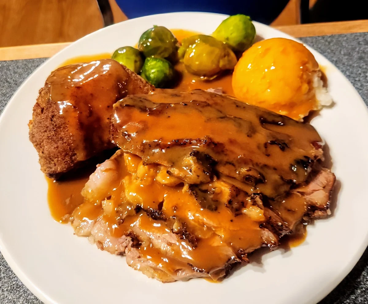Roast Beef Dinner and Extras