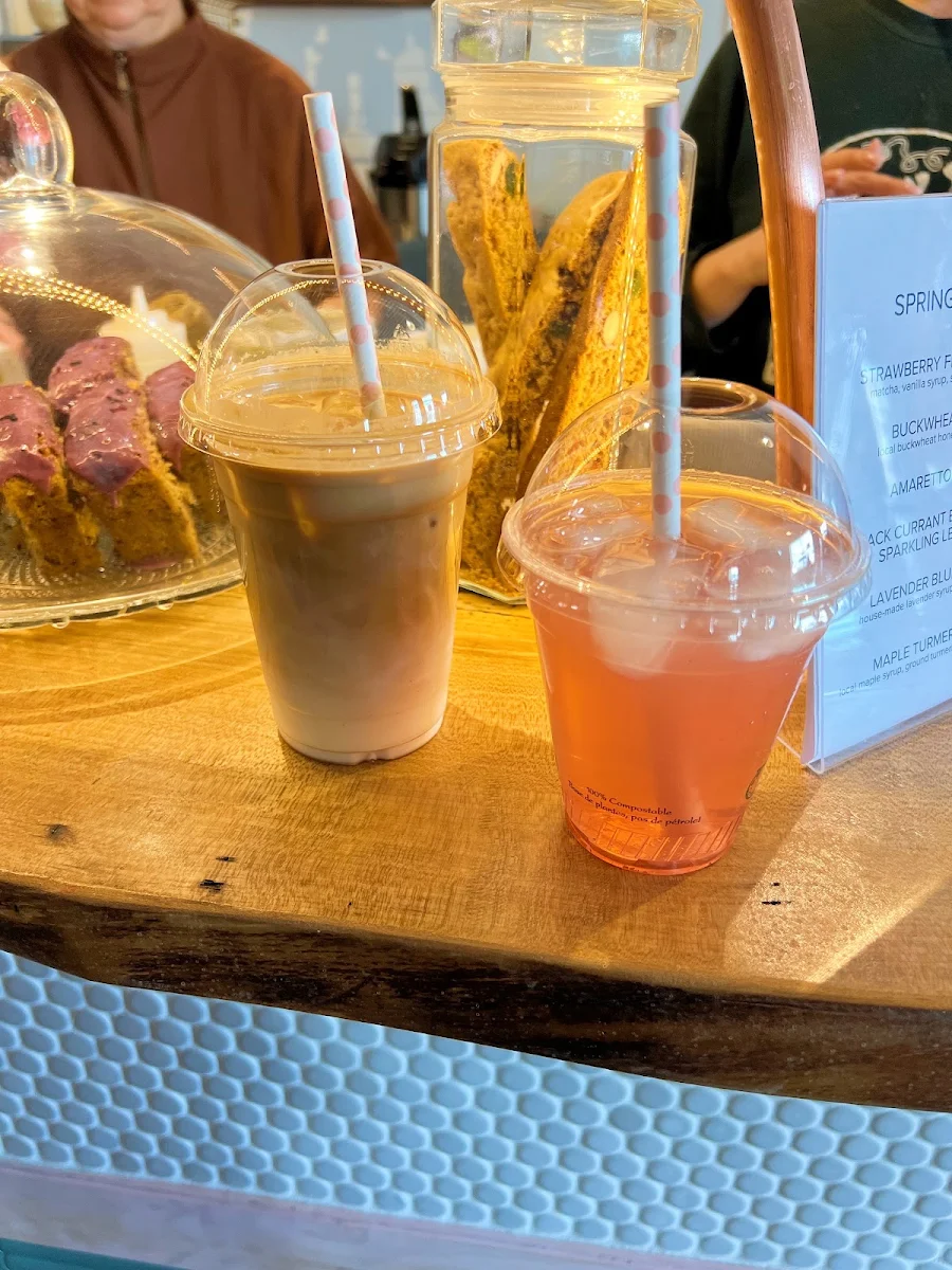 Latte & Strawberry Lemonade