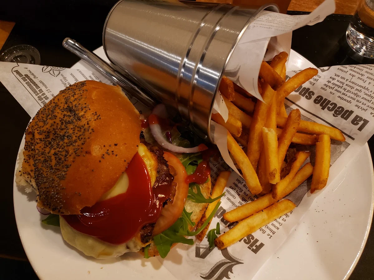 Le Cheeseburger Américain