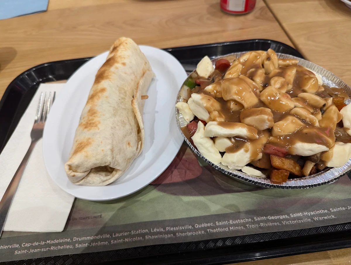 Poutine Expo Et Wrap À la Dinde