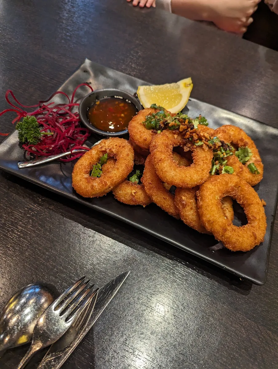 Crispy Garlic & Pepper Calamari