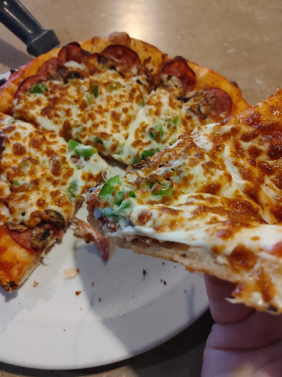 Highlights, Pizza Place
