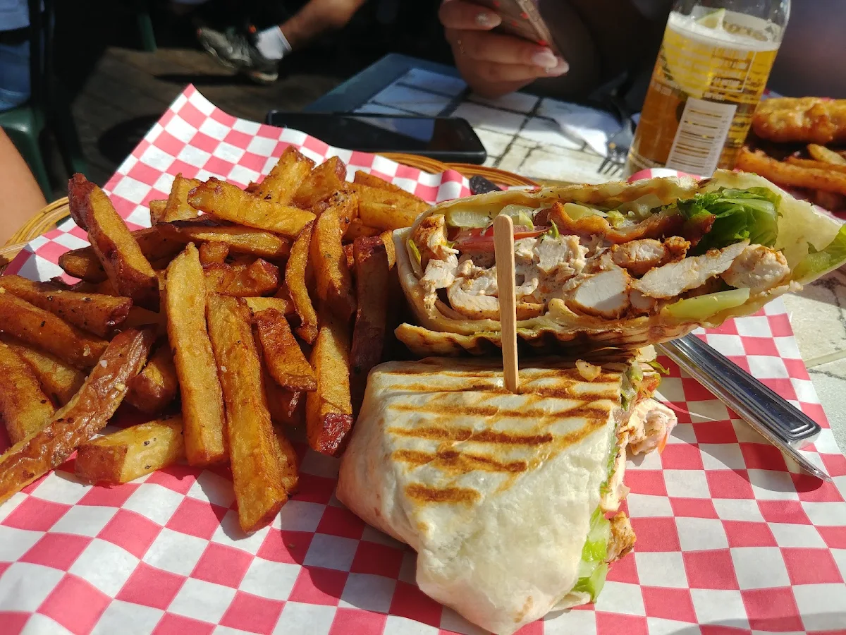 Annie's Club Wrap