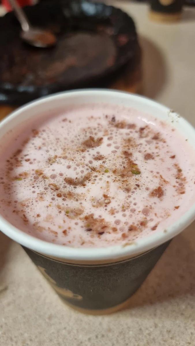 Kashmiri Chai