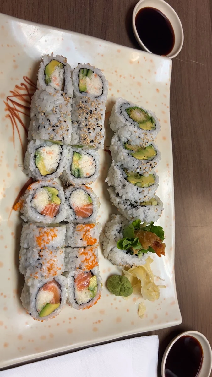 Dynamite Roll Salmon Avocado Roll Unagi Roll