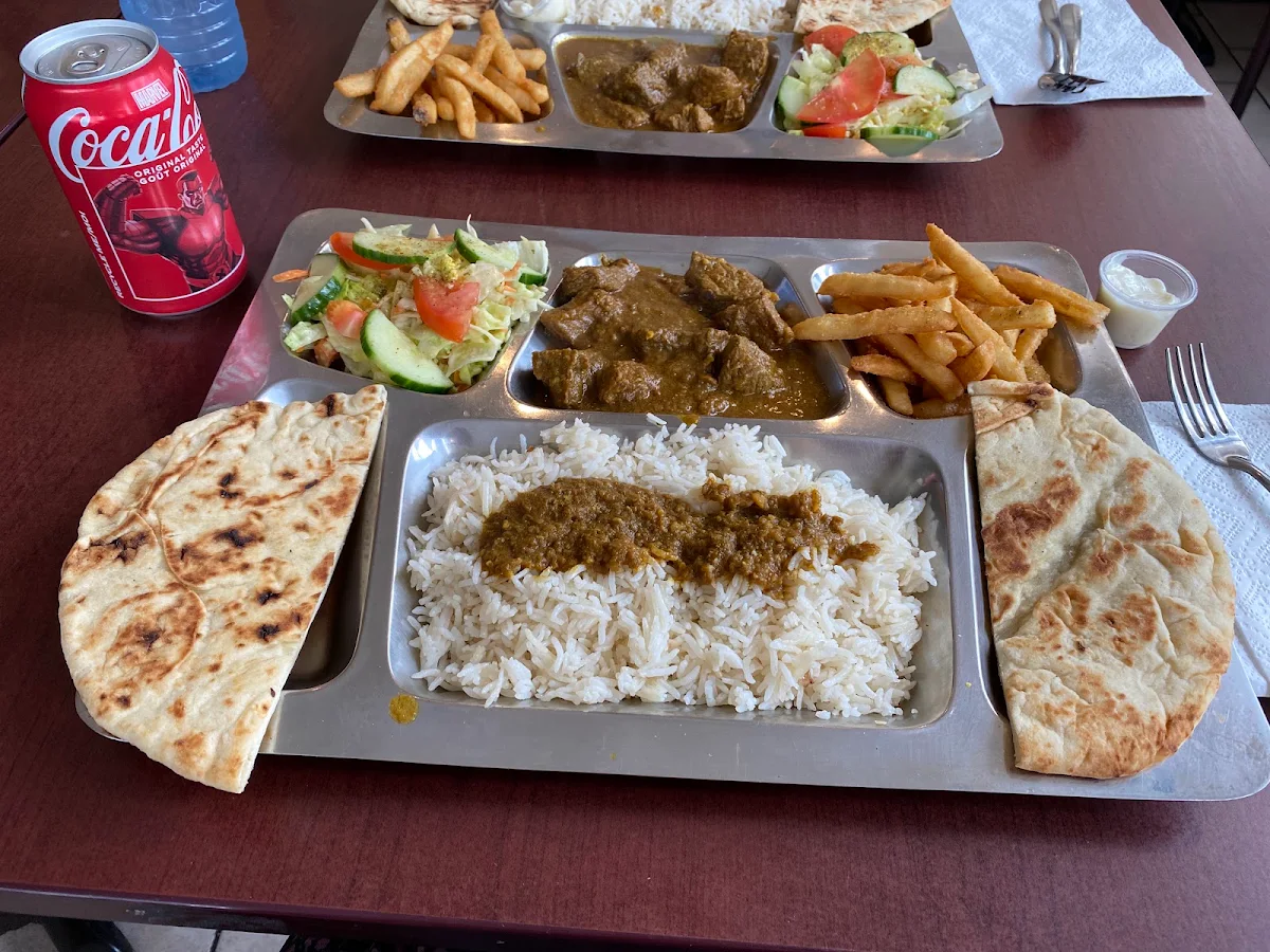 Thali Végétarien Vegetarian Thali