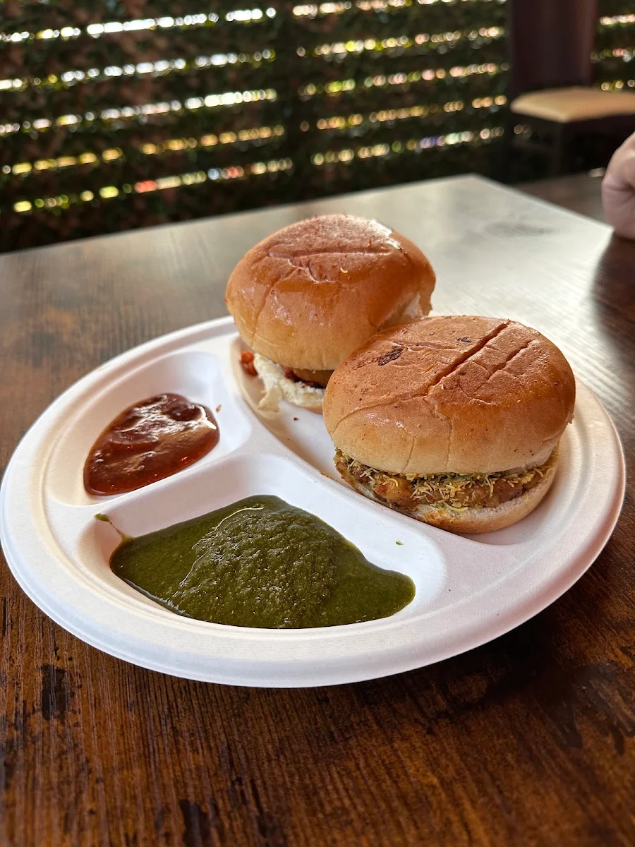 Vada Pav & Dabeli