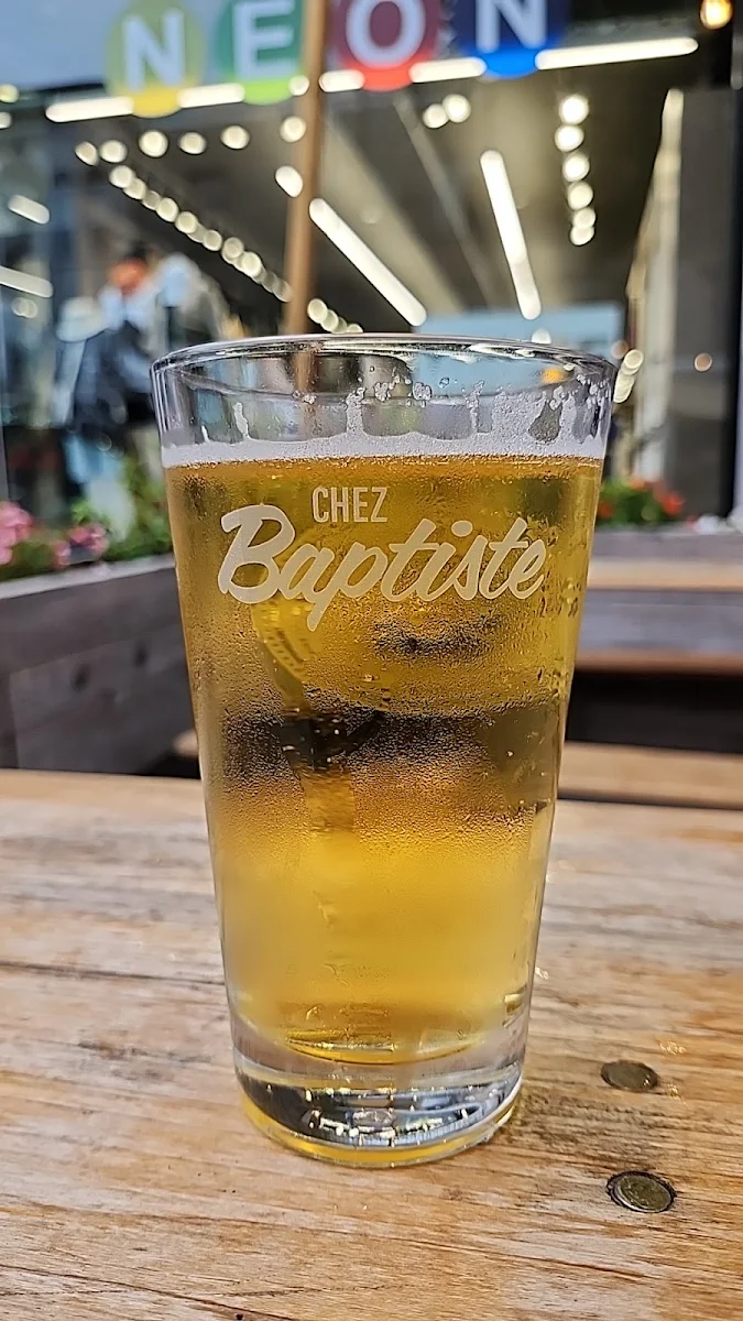Bière Blonde À Baptiste