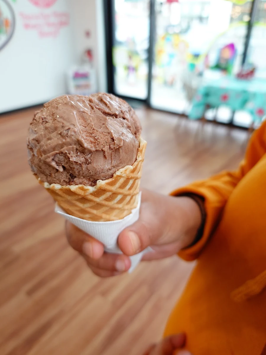 Hazelnut, Love at First Scoop & Coffee