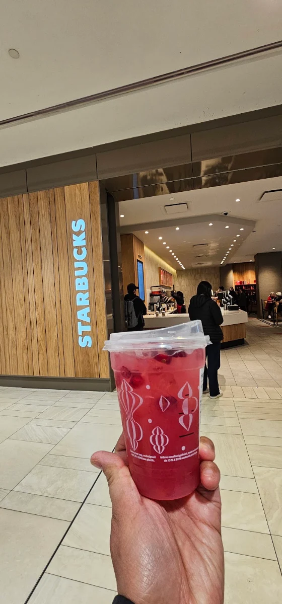 Pink Dragon Fruit Frappuccino