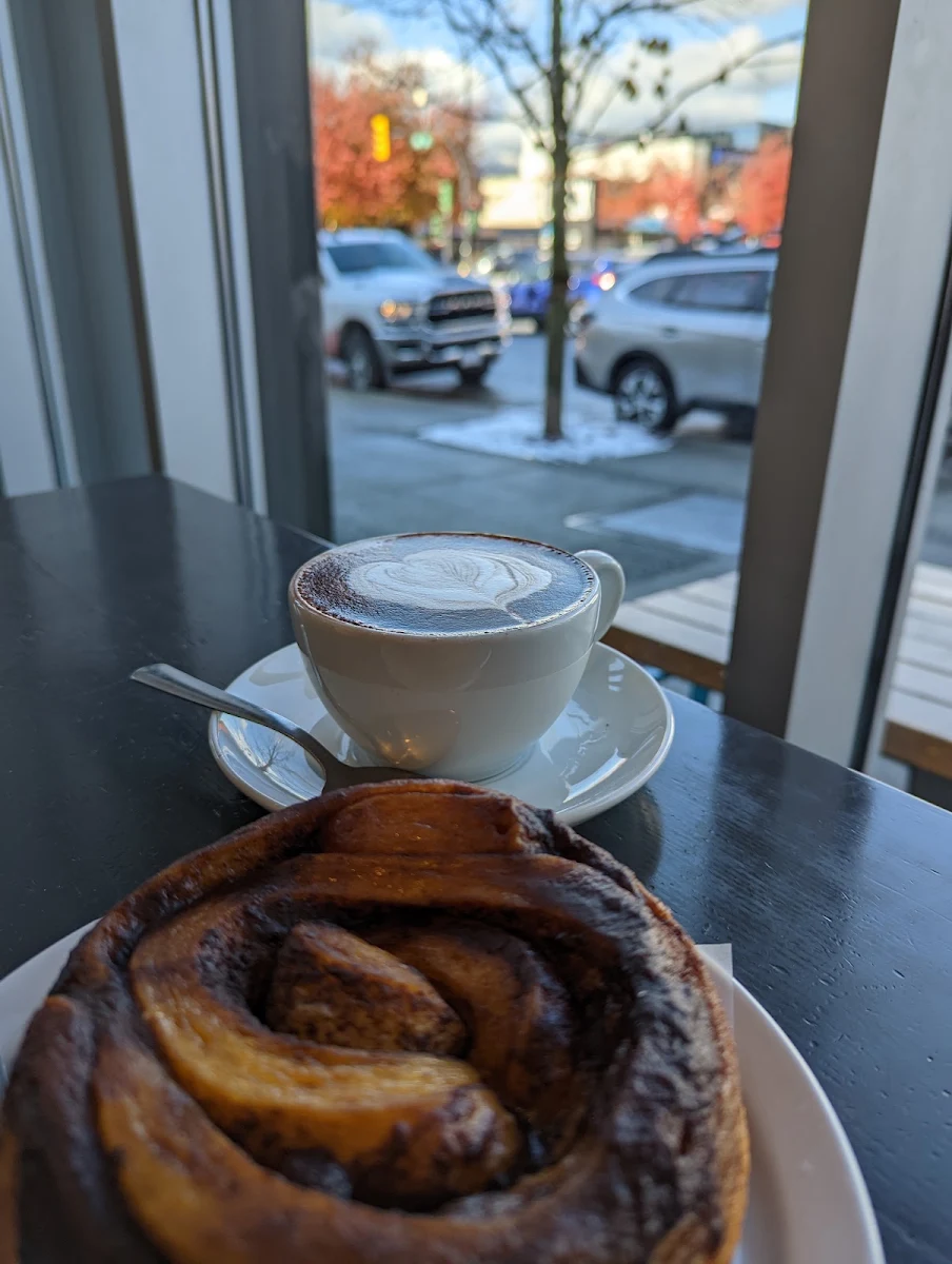 Cinnamon Roll & Hot Chocolate
