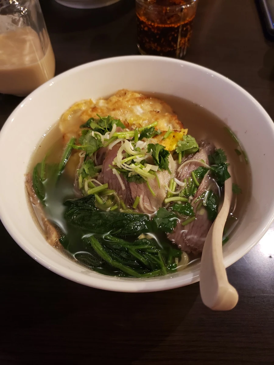 Marinated Beef Thin Noodle Soup with Egg