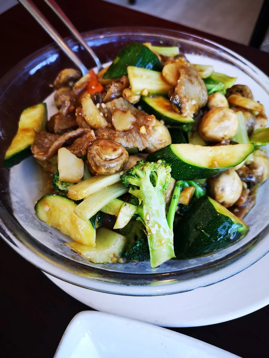 Vegetable Chow Mein