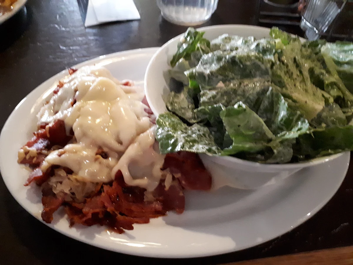 Breadless Reuben, Scoreboard