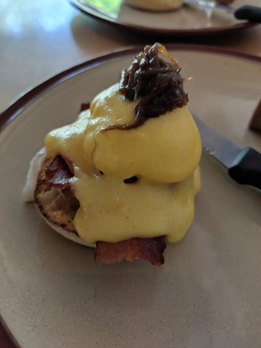 Highlights, Full Circle Cafe