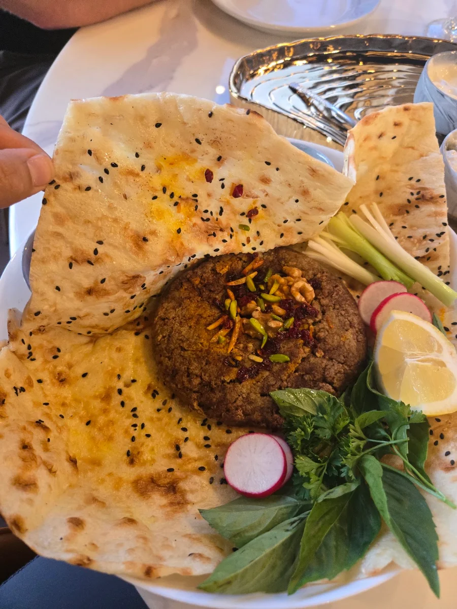 traditional isfahani biryani بریانی اصیل نارنج