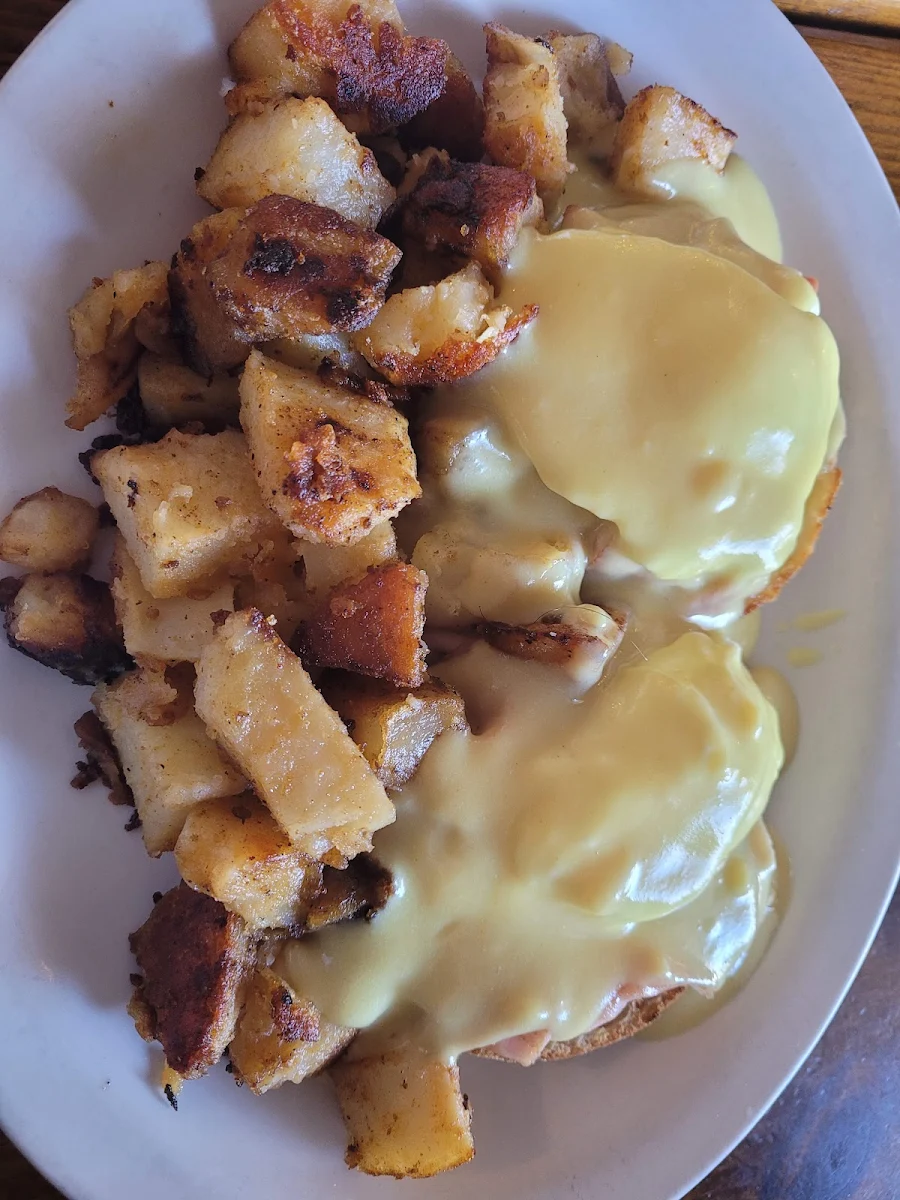 Eggs Benedict